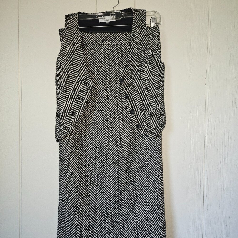 L'ACADEMIE Vest and Skirt